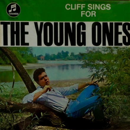 Cliff Sings For The Young Ones 